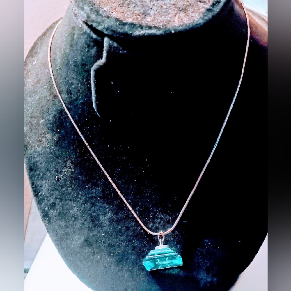 Turquoise Gemstone Pyramid Design Pattern 20 Inch… - image 4